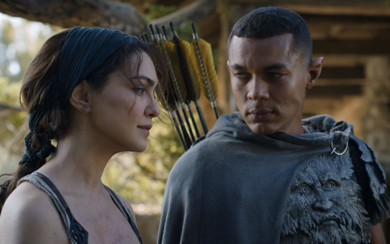 Bronwyn und Arondir haben Gef&uuml;hle zueinander.