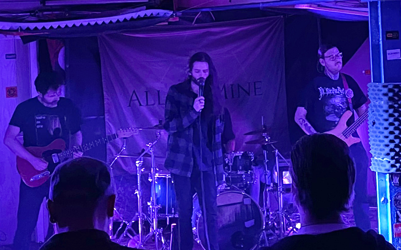 All of mine mit gro&szlig;er Bandbreite