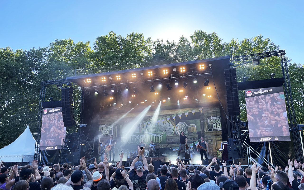 Versengold treten tats&auml;chlich zum ersten Mal mit In Extremo auf