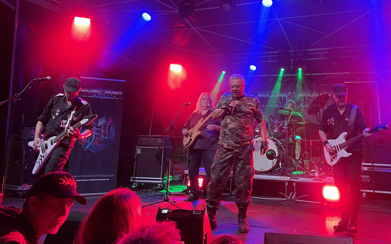 Metal Heart erweckt die Geister von Accept