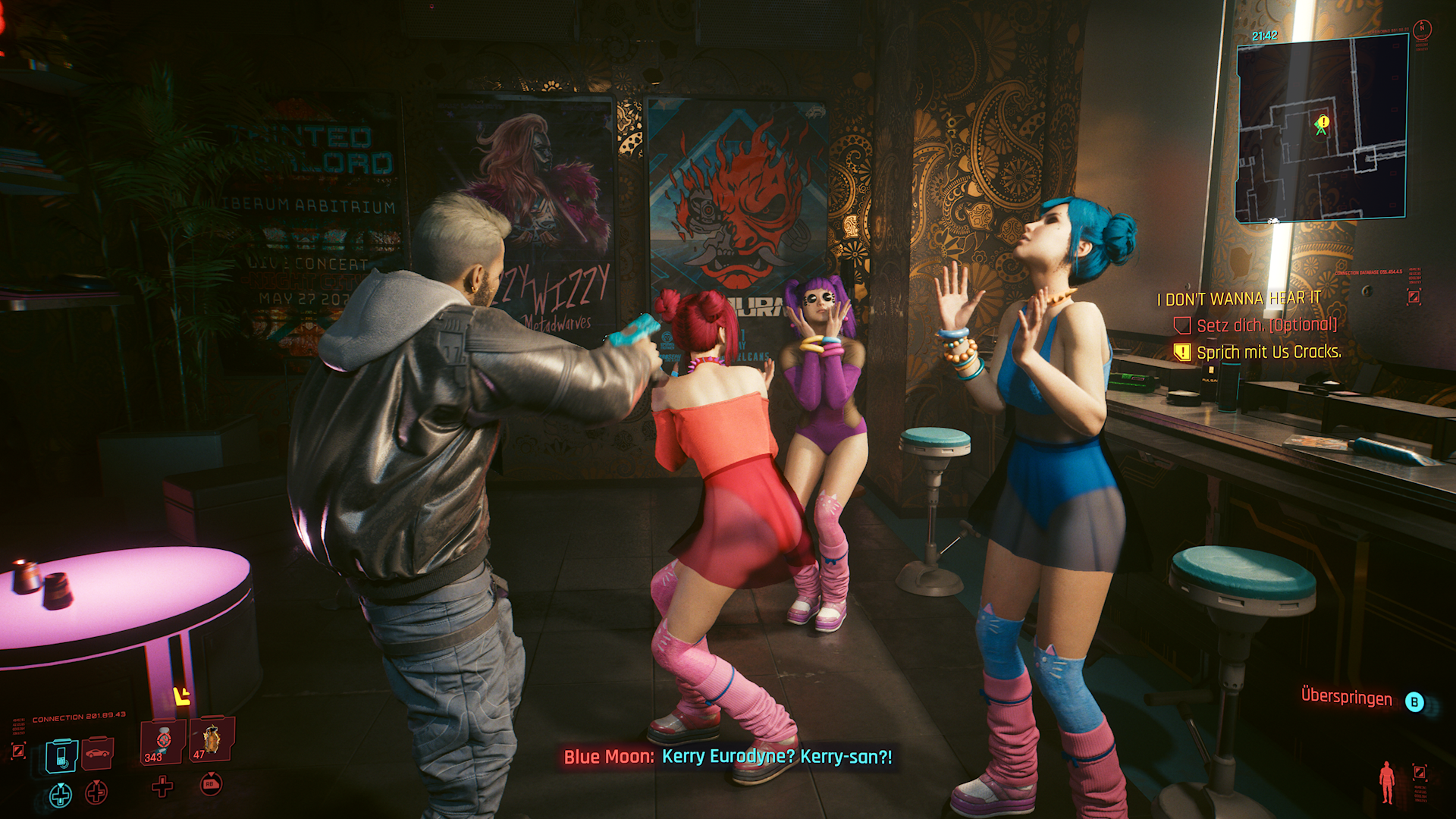 Kerry Eurodyne will etwas mit US Cracks ausdiskutieren