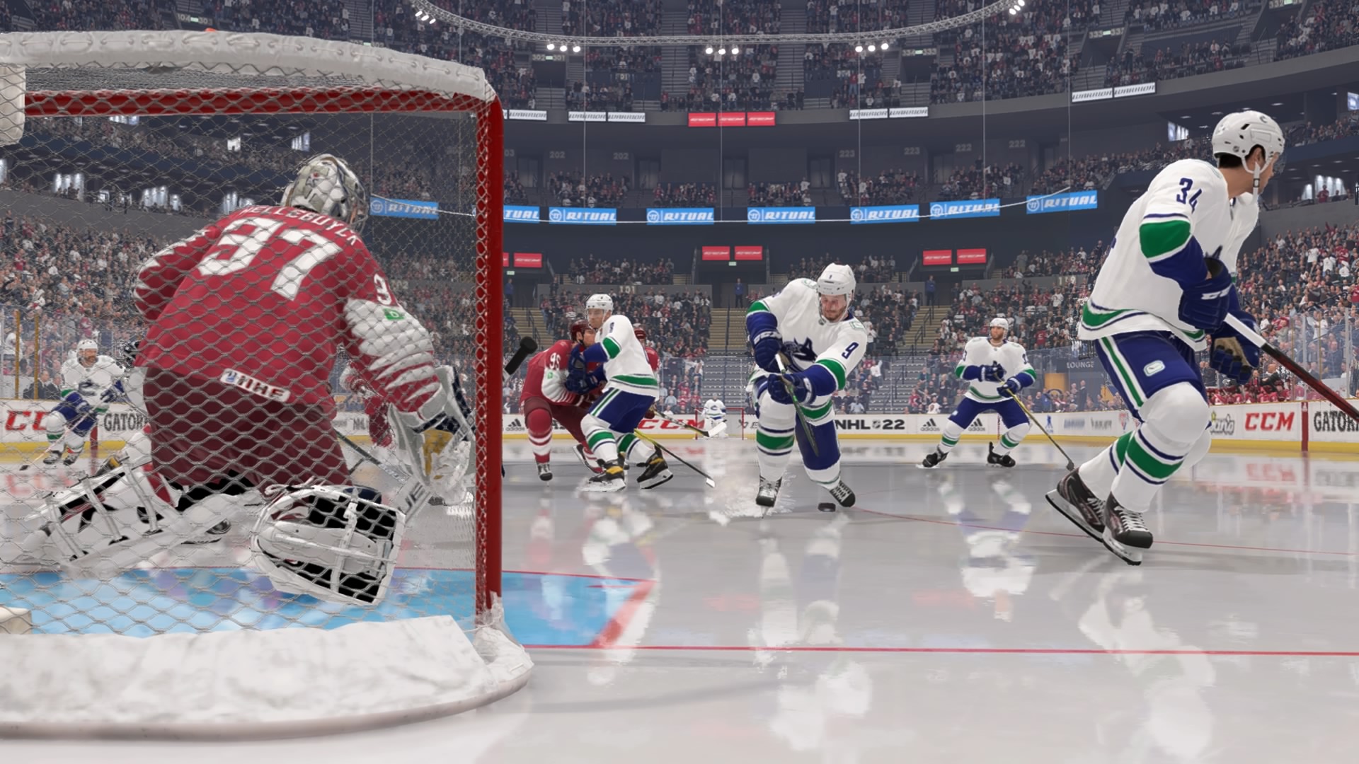 Der Handgelenkschuss der Vancouver Canucks schl&auml;gt ein